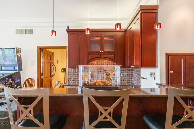 4220 N FERNHILL Circle, Tucson, AZ 85750