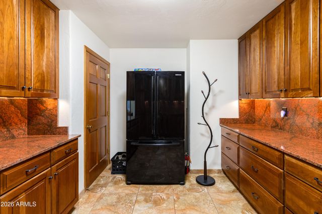 4220 N FERNHILL Circle, Tucson, AZ 85750