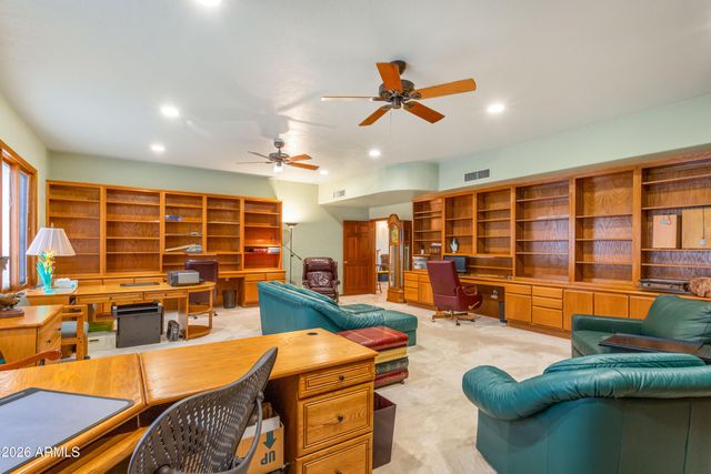 4220 N FERNHILL Circle, Tucson, AZ 85750