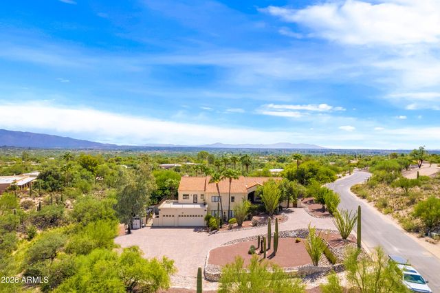 4220 N FERNHILL Circle, Tucson, AZ 85750