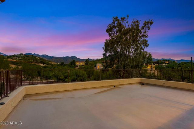 4220 N FERNHILL Circle, Tucson, AZ 85750