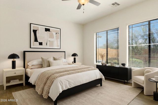 1813 N Red Cliff --, Mesa, AZ 85207