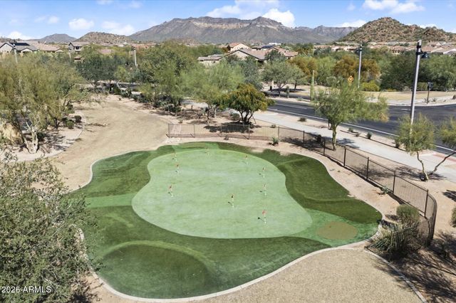 1813 N Red Cliff --, Mesa, AZ 85207