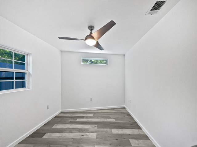 3018 Refugio Avenue, Fort Worth, TX 76106
