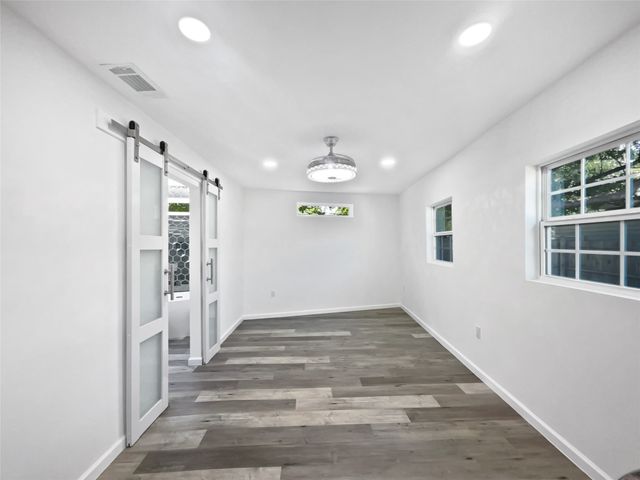 3018 Refugio Avenue, Fort Worth, TX 76106