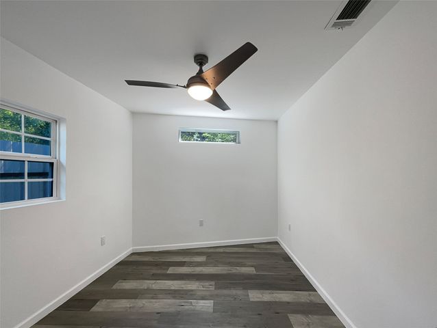3018 Refugio Avenue, Fort Worth, TX 76106