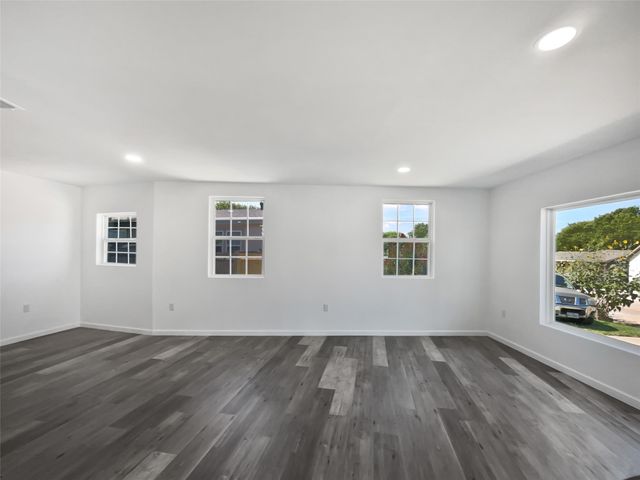 3018 Refugio Avenue, Fort Worth, TX 76106