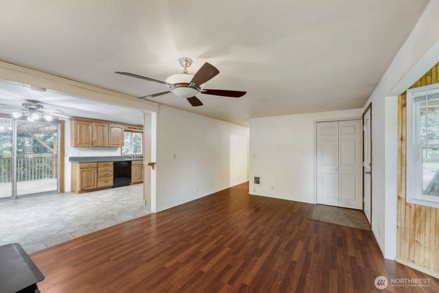 5703 318th Avenue NE, Carnation, WA 98014