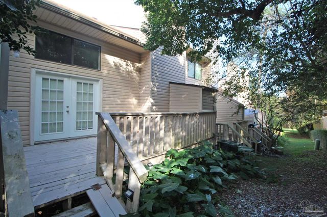 923 Brookside Pl, Pensacola, FL 32503