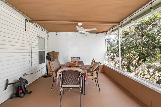 11622 GROVEWOOD AVENUE, Thonotosassa, FL 33592