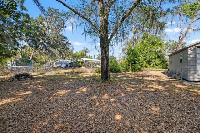 11622 GROVEWOOD AVENUE, Thonotosassa, FL 33592