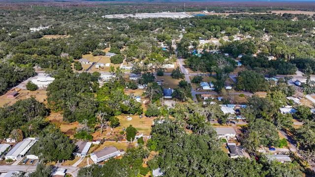 11622 GROVEWOOD AVENUE, Thonotosassa, FL 33592