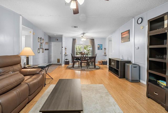 11622 GROVEWOOD AVENUE, Thonotosassa, FL 33592