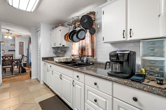 11622 GROVEWOOD AVENUE, Thonotosassa, FL 33592