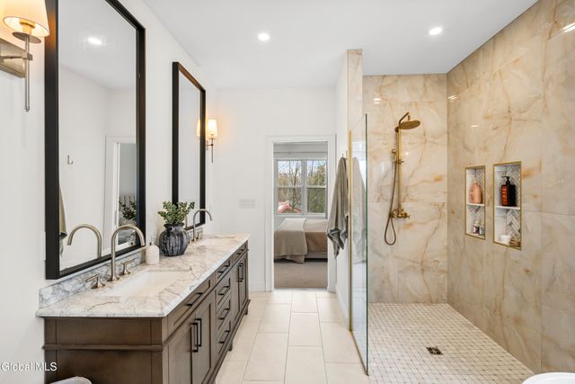 6 Platt Street, Cohoes, NY 12047