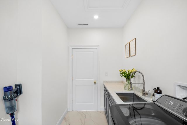 6 Platt Street, Cohoes, NY 12047