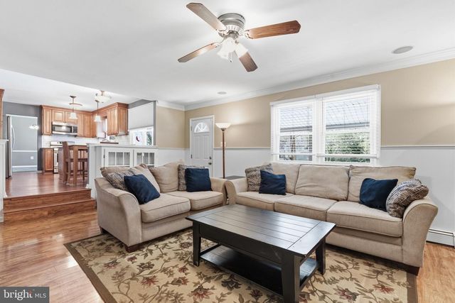 205 MARLBORO RD, Morrisville, PA 19067