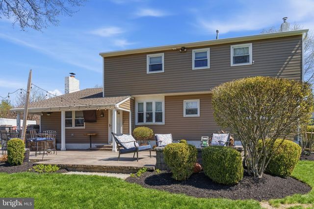 205 MARLBORO RD, Morrisville, PA 19067