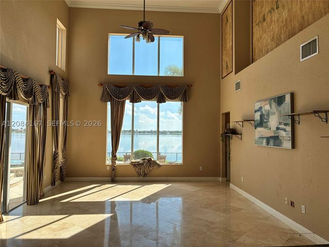 4607 SW 195th Ter, Miramar, FL 33029