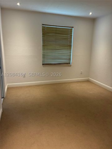 4607 SW 195th Ter, Miramar, FL 33029