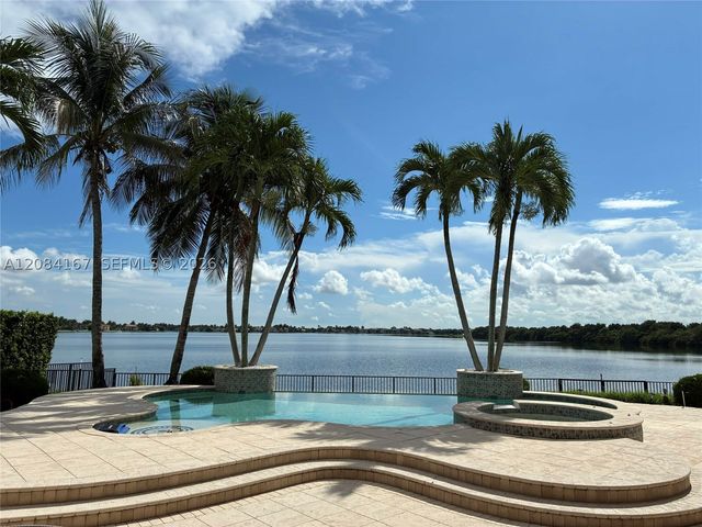 4607 SW 195th Ter, Miramar, FL 33029