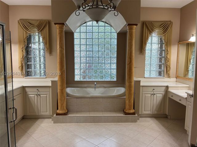 4607 SW 195th Ter, Miramar, FL 33029
