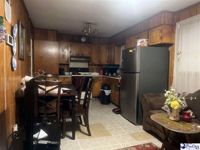 1002 Pitty Pat, Florence, SC 29505