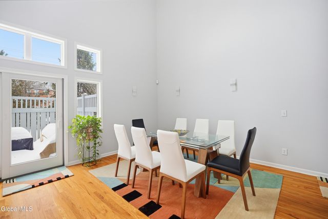 3 Bryn Mawr Court, Albany, NY 12211