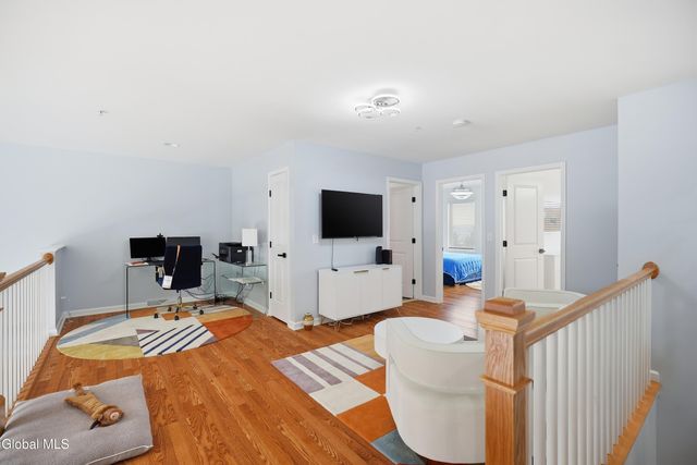 3 Bryn Mawr Court, Albany, NY 12211