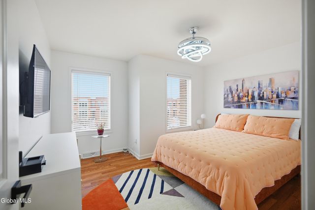 3 Bryn Mawr Court, Albany, NY 12211