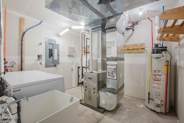 3 Bryn Mawr Court, Albany, NY 12211