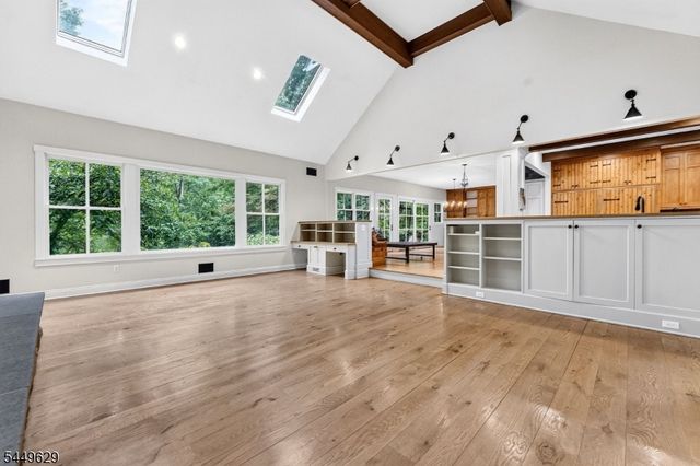 103 Old Driftway Ln, Tewksbury Twp., NJ 08833