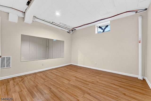 103 Old Driftway Ln, Tewksbury Twp., NJ 08833