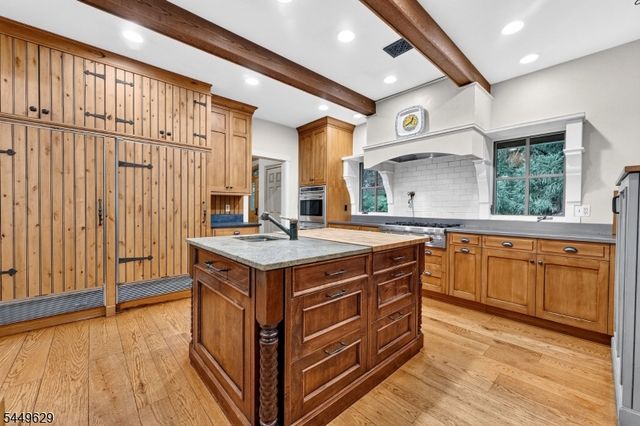 103 Old Driftway Ln, Tewksbury Twp., NJ 08833