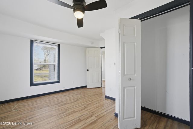 6006 Pendleton Rd, Louisville, KY 40272