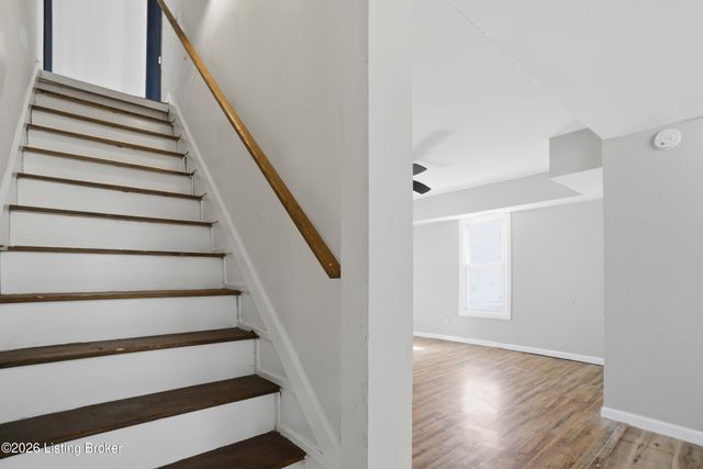 6006 Pendleton Rd, Louisville, KY 40272