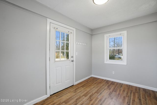 6006 Pendleton Rd, Louisville, KY 40272