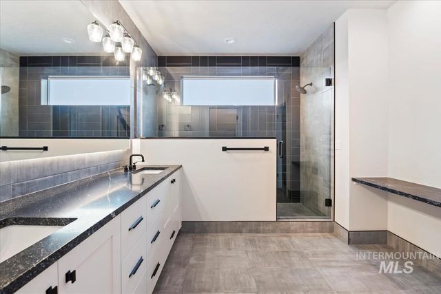 8174 N Breezy Ave, Boise, ID 83714