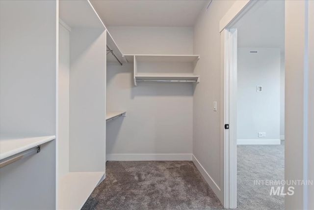 8174 N Breezy Ave, Boise, ID 83714