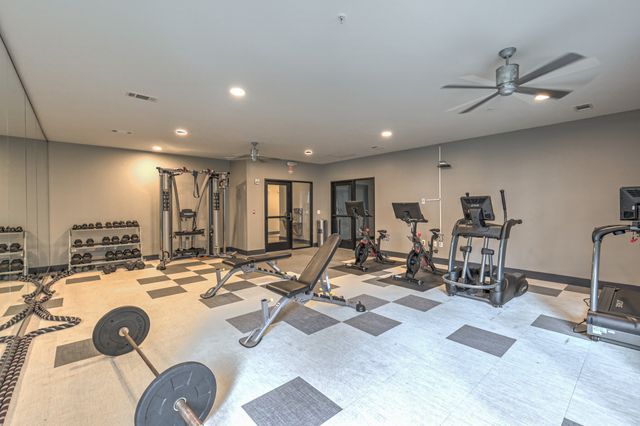 1677 54th Ave N Apt 340, Nashville, TN 37209