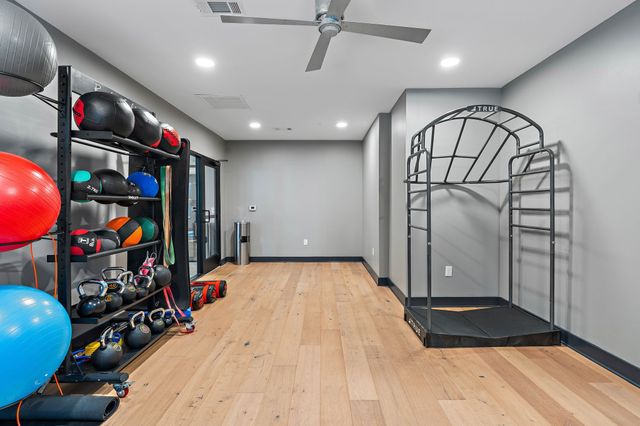 1677 54th Ave N Apt 340, Nashville, TN 37209