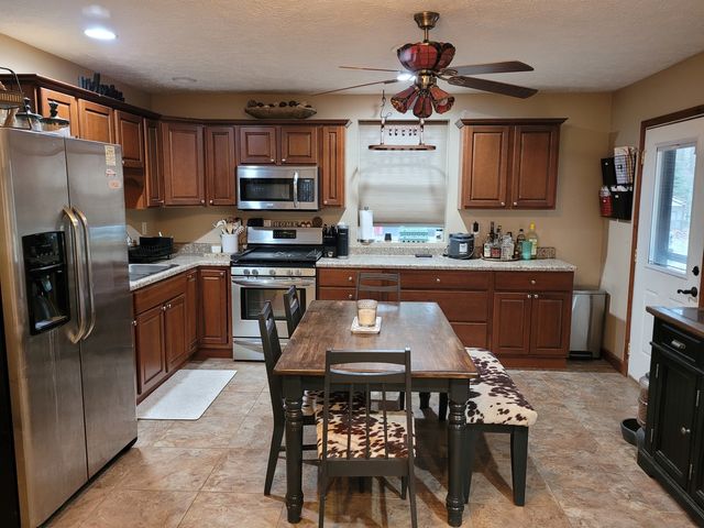 19650 N Pisque Lane, Woodlawn, IL 62898