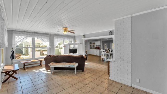 310 17TH STREET NE, Winter Haven, FL 33881