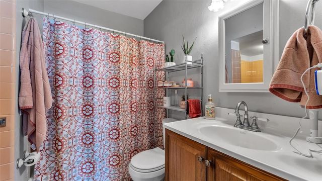 310 17TH STREET NE, Winter Haven, FL 33881