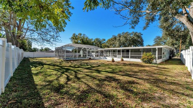 310 17TH STREET NE, Winter Haven, FL 33881