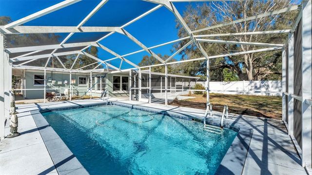 310 17TH STREET NE, Winter Haven, FL 33881