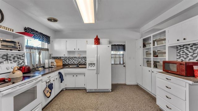 310 17TH STREET NE, Winter Haven, FL 33881