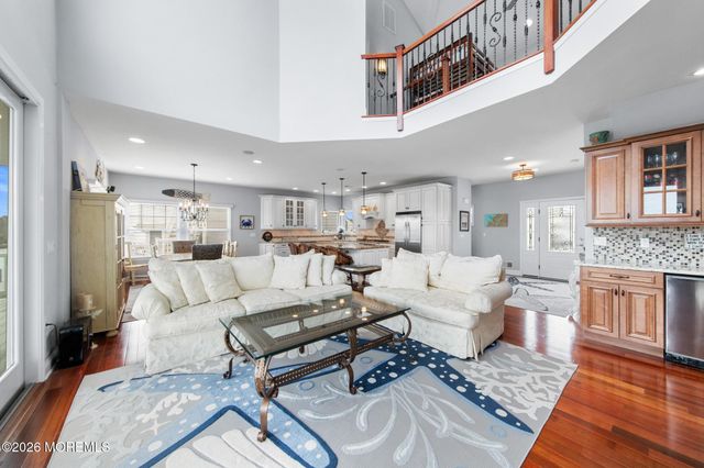 72 Jennie Drive, Beach Haven West, NJ 08050