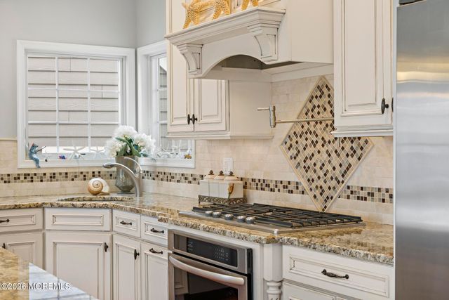 72 Jennie Drive, Beach Haven West, NJ 08050