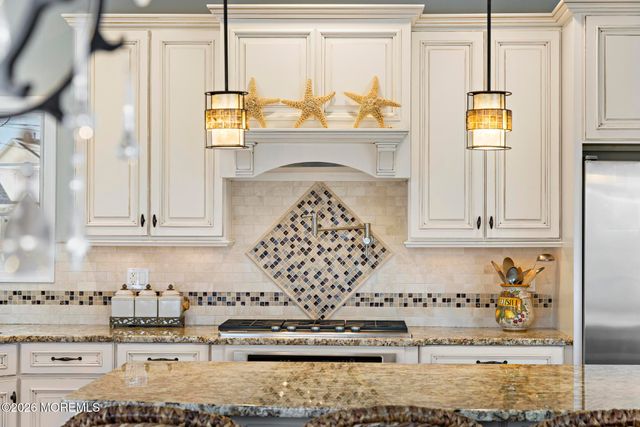 72 Jennie Drive, Beach Haven West, NJ 08050